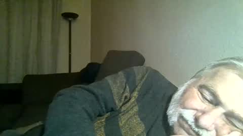 Snapshot of louis_chokdee chatting on December 14, 4:31 pm louis_chokdee online show from December 14, 4:31 pm