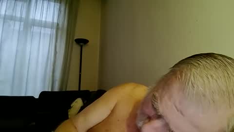 Snapshot of louis_chokdee chatting on October 9, 4:34 pm louis_chokdee online show from October 9, 4:34 pm