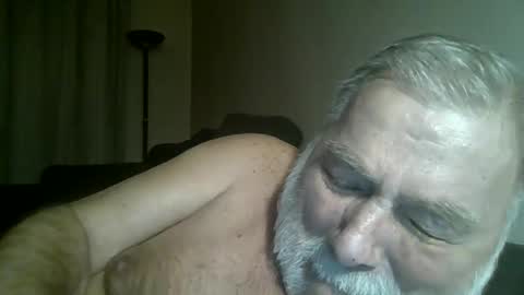 Snapshot of louis_chokdee chatting on December 26, 4:47 pm louis_chokdee online show from December 26, 4:47 pm