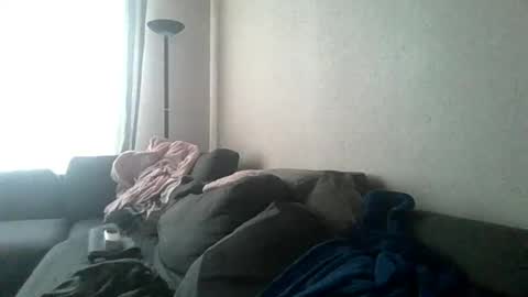 Snapshot of louis_chokdee chatting on September 18, 3:58 pm louis_chokdee online show from September 18, 3:58 pm