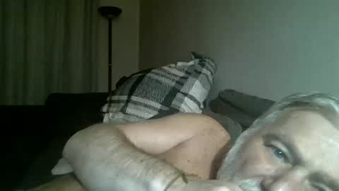 Snapshot of louis_chokdee chatting on January 25, 6:24 pm louis_chokdee online show from January 25, 6:24 pm