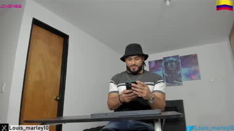 louis_marley_ online show from March 12, 2:52 am