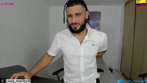 louis_marley_ online show from January 11, 4:38 am