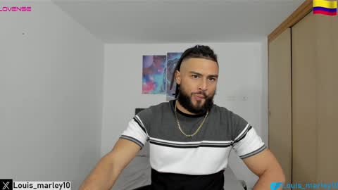 louis_marley_ online show from January 9, 2:01 am