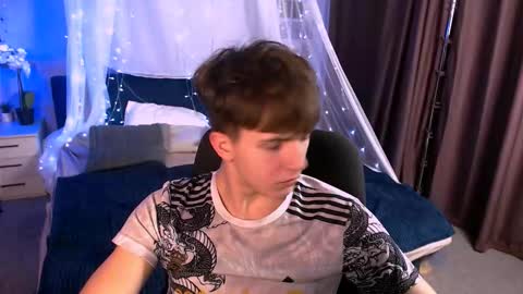 your dream  online show from November 23, 9:04 pm