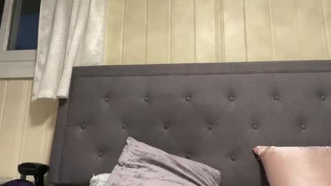 loved19 online show from March 3, 12:07 am