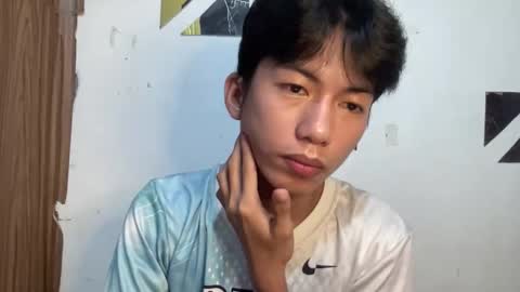 lovelyboy_jm online show from May 24, 12:16 am
