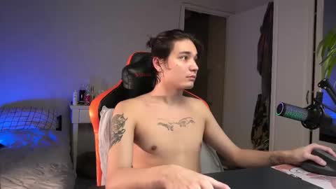 lovelydany3 online show from December 16, 9:38 am