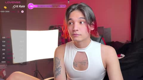 Snapshot of lovelydany3 chatting on December 17, 2:33 pm lovelydany3 online show from December 17, 2:33 pm