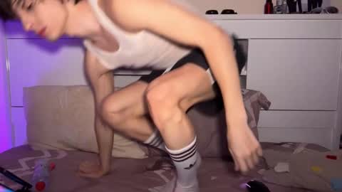 luan online show from October 31, 1:40 am