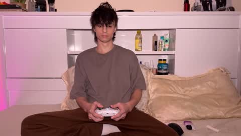 luan online show from November 21, 12:09 am