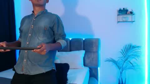 Luca Vegas online show from May 16, 10:41 pm