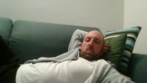 Luca online show from April 4, 6:16 pm