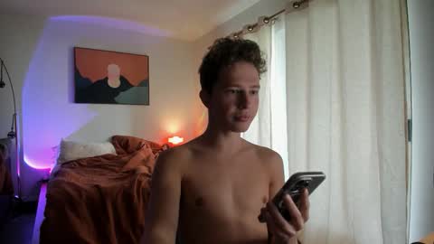 Lucas and Matteo online show from October 18, 7:08 pm