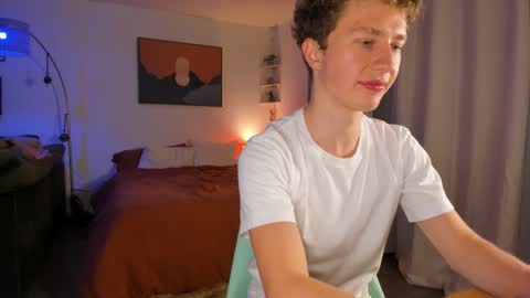 Lucas and Matteo online show from November 22, 2:55 am