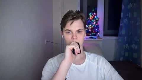 Snapshot of lucas_dany chatting on December 20, 6:02 pm Lucas Gill online show from December 20, 6:02 pm