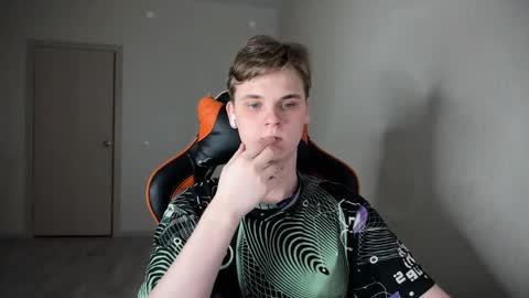 Snapshot of lucas_dany chatting on January 16, 6:48 pm Lucas Gill online show from January 16, 6:48 pm