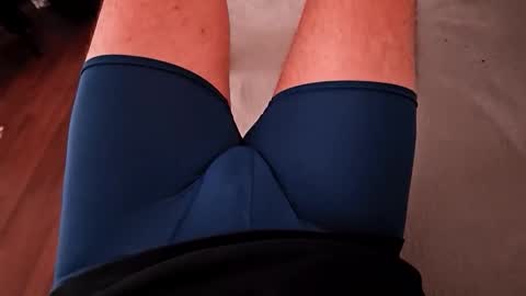 lucas_j_31 online show from October 26, 9:39 pm