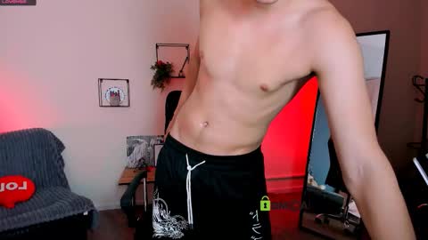 lucas_long_ online show from September 28, 7:23 pm