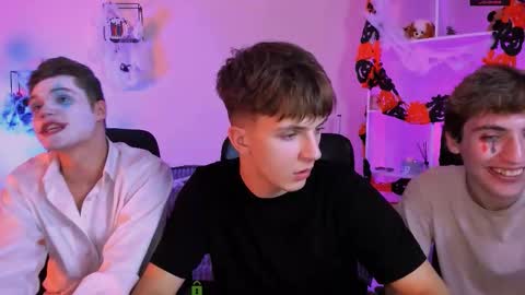 lucas_long_ online show from October 31, 9:18 pm