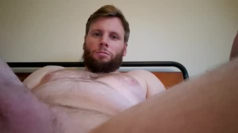 lucasb_87 online show from November 24, 2:51 pm