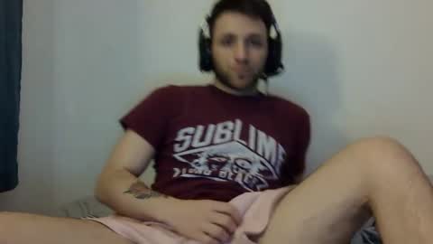 lucasbacon13 online show from December 11, 6:16 am