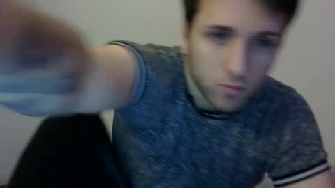 lucasbacon13 online show from January 29, 12:01 am