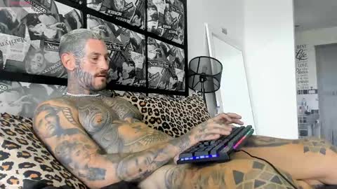 lucasexclusive online show from February 8, 5:29 am