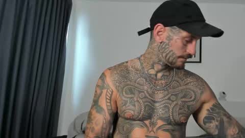 lucasexclusive online show from March 7, 4:54 am