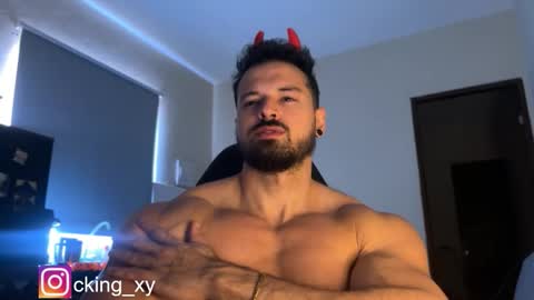 lucasfit24 online show from October 23, 2:42 pm