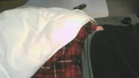 Snapshot of lucaskalu chatting on January 11, 10:18 pm lucaskalu online show from January 11, 10:18 pm