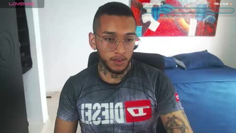 Luca Vanden online show from October 31, 3:15 pm