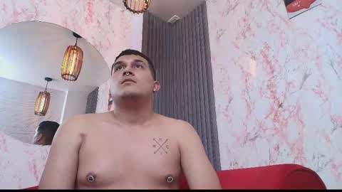 lucca_moretti online show from January 13, 3:44 am