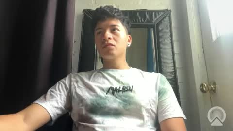 Snapshot of luchosaando chatting on October 10, 3:17 pm Felipe online show from October 10, 3:17 pm