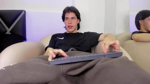 lucian_greyy online show from October 9, 5:23 am