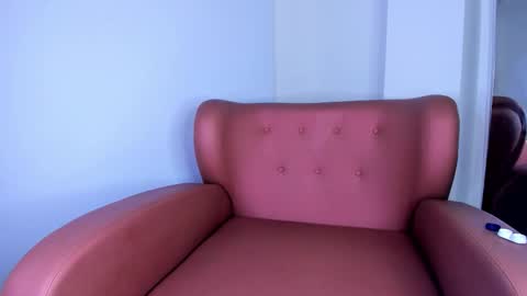 lucian_greyy online show from October 5, 4:38 am