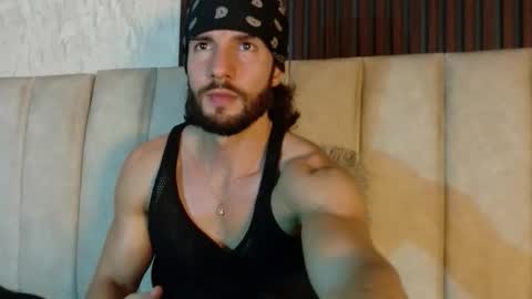 Luciano online show from September 14, 8:44 pm