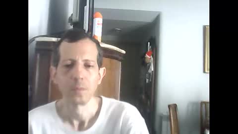 Snapshot of lucianoaxel chatting on January 1, 3:24 pm Luciano online show from January 1, 3:24 pm