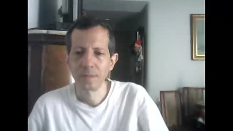 Snapshot of lucianoaxel chatting on January 11, 1:11 pm Luciano online show from January 11, 1:11 pm