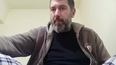 Lucifergotharder online show from December 10, 9:44 am