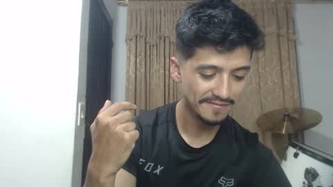 leonel online show from December 14, 11:12 pm