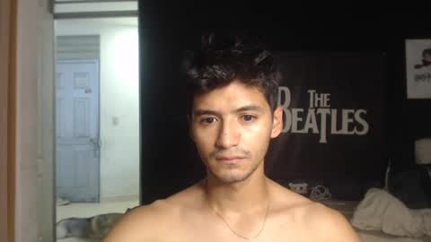 Snapshot of lucifferr_ chatting on September 18, 12:34 am leonel online show from September 18, 12:34 am