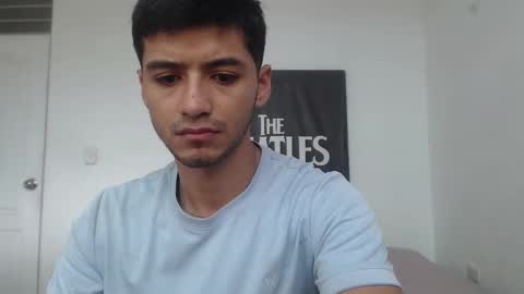 Snapshot of lucifferr_ chatting on March 7, 6:11 pm leonel online show from March 7, 6:11 pm