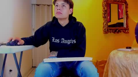 luckk_ online show from June 28, 4:51 am