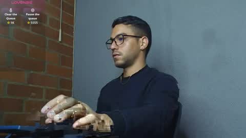 lucky_blessed online show from April 14, 2:11 am