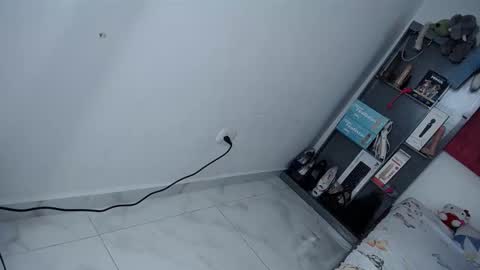 lucky_strickee online show from October 21, 3:53 am