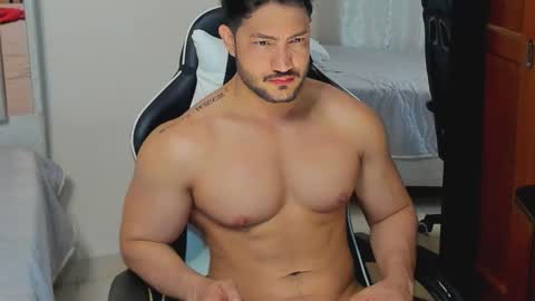 Snapshot of luis_baptista chatting on October 12, 2:38 am luis_baptista online show from October 12, 2:38 am
