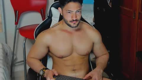 Snapshot of luis_baptista chatting on September 15, 2:03 am luis_baptista online show from September 15, 2:03 am
