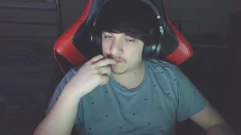 Luisdiaztube online show from May 17, 3:14 am