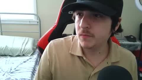 Luisdiaztube online show from May 7, 7:47 pm